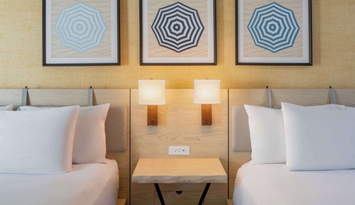 Zimmer, 2 Queen-Betten, barrierefrei, Meerblick (Hearing with Balcony)