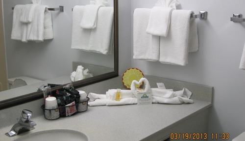 Zimmer, 2 Doppelbetten, Nichtraucher, Ausblick (Side Partial View)