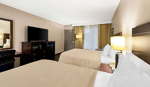 Standardzimmer, 2 Doppelbetten, Nichtraucher, Kühlschrank und Mikrowelle (Pet Friendly)