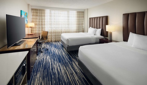 Zimmer, 2 Queen-Betten, barrierefrei, Nichtraucher (Non-Suite, Roll-in Shower)