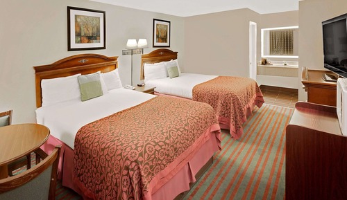 Standardzimmer, 2 Queen-Betten