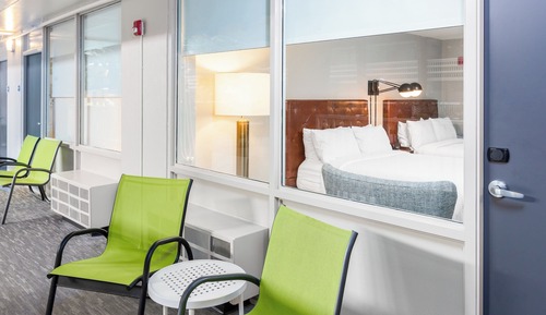 Zimmer, 2 Queen-Betten, Nichtraucher, Poolblick (Poolside)