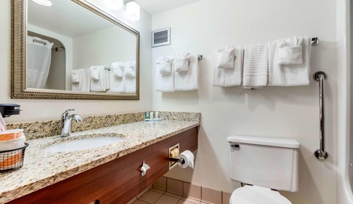 Zimmer, 2 Queen-Betten, barrierefrei, Nichtraucher