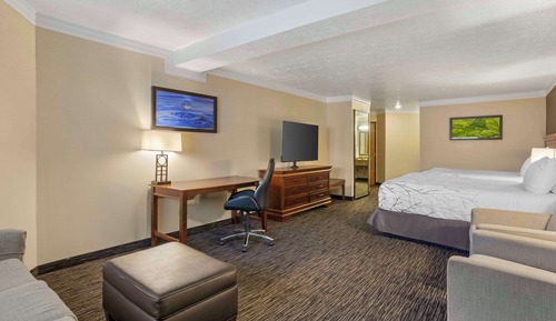 Standardzimmer, 2 Queen-Betten, Kühlschrank und Mikrowelle (Oversized Room)