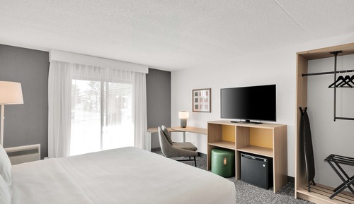 Zimmer, 1 King-Bett, barrierefrei, Badewanne (Mobility & Hearing)