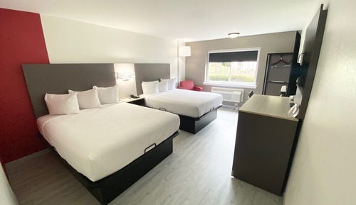 Zimmer, 2 Queen-Betten, Nichtraucher (Interior Entrance)