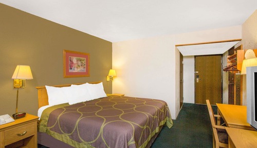 Zimmer, barrierefrei, Kühlschrank