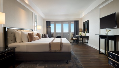 Junior Suite The Level with Executive Lounge Access