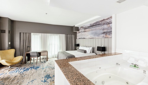 Premium-Suite, 1 King-Bett