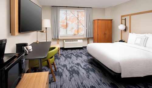 Zimmer, 1 King-Bett (Hearing Accessible)