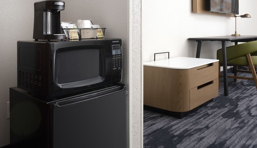 Suite, 1 King-Bett und Schlafsofa (Hearing Accessible)