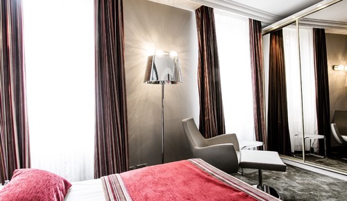 Superior-Zimmer, Badewanne