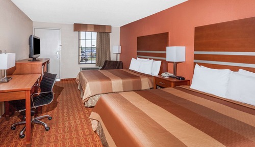 Standardzimmer, 2 Queen-Betten