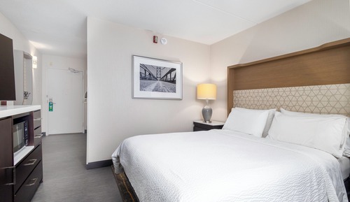 Standardzimmer, 1 Queen-Bett, barrierefrei (Mobility, Accessible Tub)