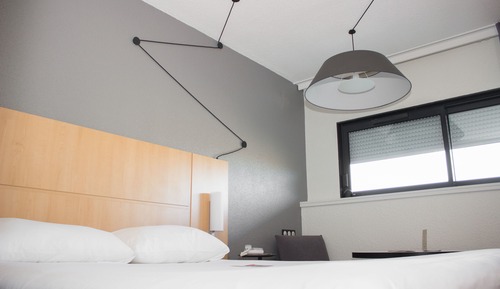 Standard-Doppelzimmer, Mehrere Betten
