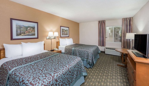 Doppelzimmer, 2 Doppelbetten