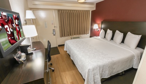 Standardzimmer, 1 King-Bett (Smoke Free)