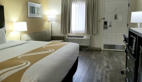 Standardzimmer, 1 King-Bett, Nichtraucher, Erdgeschoss