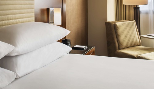 Zimmer, 2 Doppelbetten, Balkon