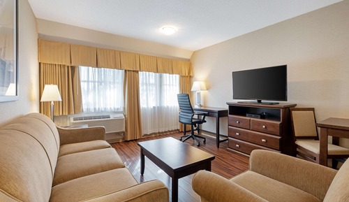 Suite, 1 Queen-Bett und Schlafsofa, Nichtraucher, Küche (with Sofabed)