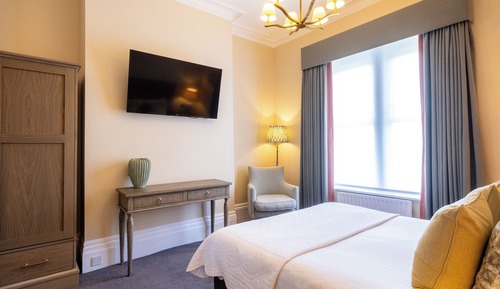 Suite, 1 King-Bett, Nichtraucher (Shower Only)