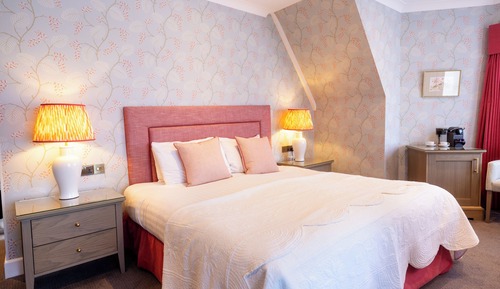 Suite, 1 King-Bett, Balkon, Gartenblick