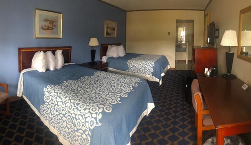 Doppelzimmer, 2 Doppelbetten