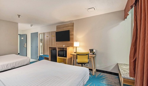 Zimmer, 2 Queen-Betten, Nichtraucher