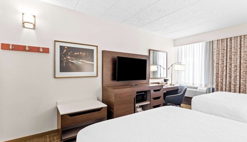 Room, 2 Queen Beds, Hearing Accessible