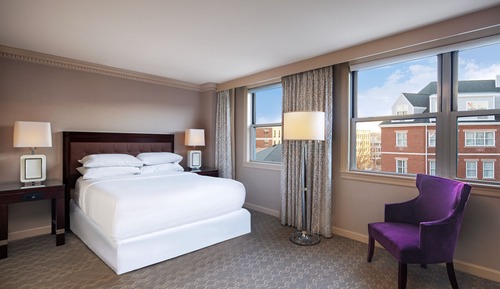 Traditional-Zimmer, 1 King-Bett