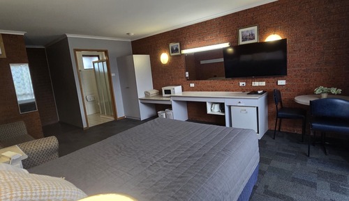Deluxe-Doppel- oder -Zweibettzimmer, 1 Queen-Bett