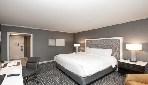 Classic-Zimmer, 1 King-Bett, Balkon