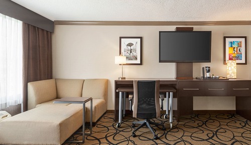 Suite, 1 King-Bett und Schlafsofa