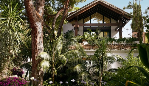 Suite (Mediterranean)