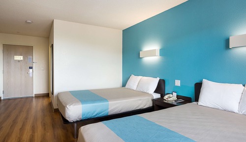 Standardzimmer, 2 Doppelbetten, barrierefrei, Nichtraucher