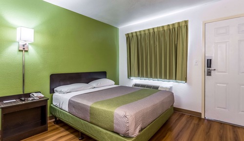 Standardzimmer, 1 Queen-Bett, Raucher, Kochnische