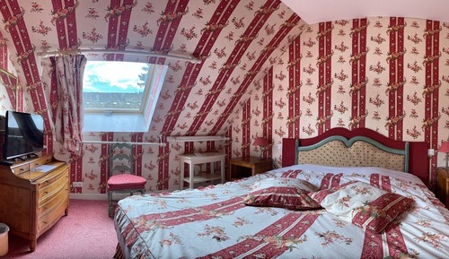 Signature-Suite, 2 Schlafzimmer, Blick auf den Innenhof