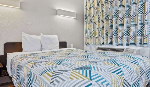 Standardzimmer, 1 Doppelbett, barrierefrei, Nichtraucher