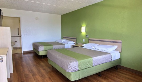 Deluxe-Zimmer, 2 Queen-Betten, Nichtraucher, Kühlschrank und Mikrowelle