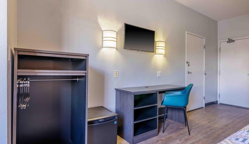 Deluxe-Zimmer, 1 Queen-Bett, Nichtraucher, Kühlschrank