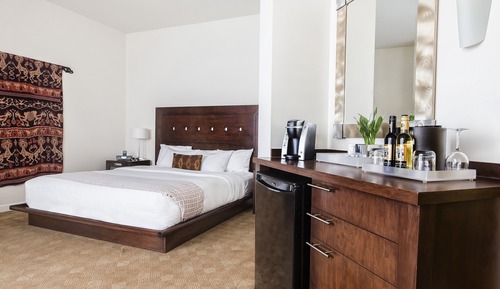 Suite, 1 King-Bett