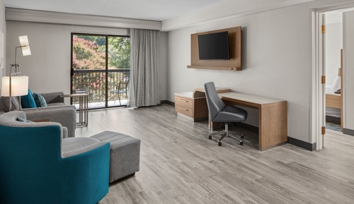 Suite, 1 King-Bett und Schlafsofa