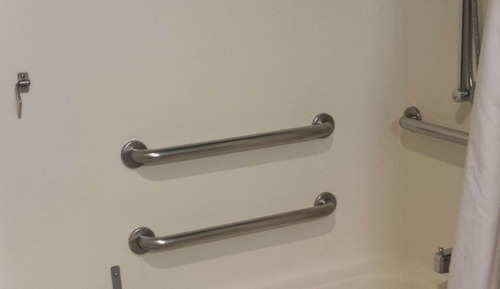 Standardzimmer, 1 King-Bett, barrierefrei, Badewanne