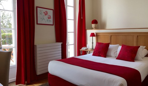 Grand-Doppel- oder -Zweibettzimmer
