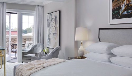 Deluxe-Zimmer, 1 King-Bett, zum Innenhof hin