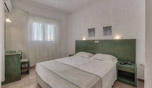 Comfort-Doppel- oder -Zweibettzimmer