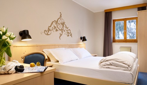 Standard-Doppelzimmer