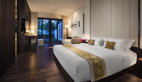Luxury-Villa