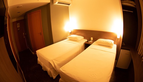 Standard-Zweibettzimmer