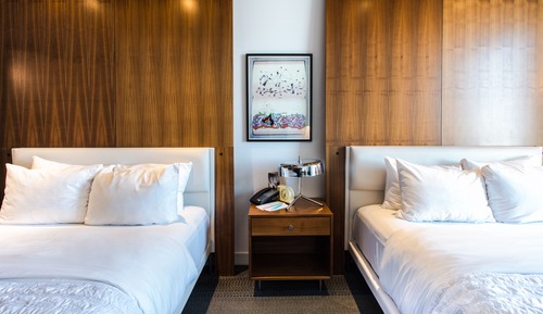 Zimmer, 2 Queen-Betten, Stadtblick (Hearing Accessible)